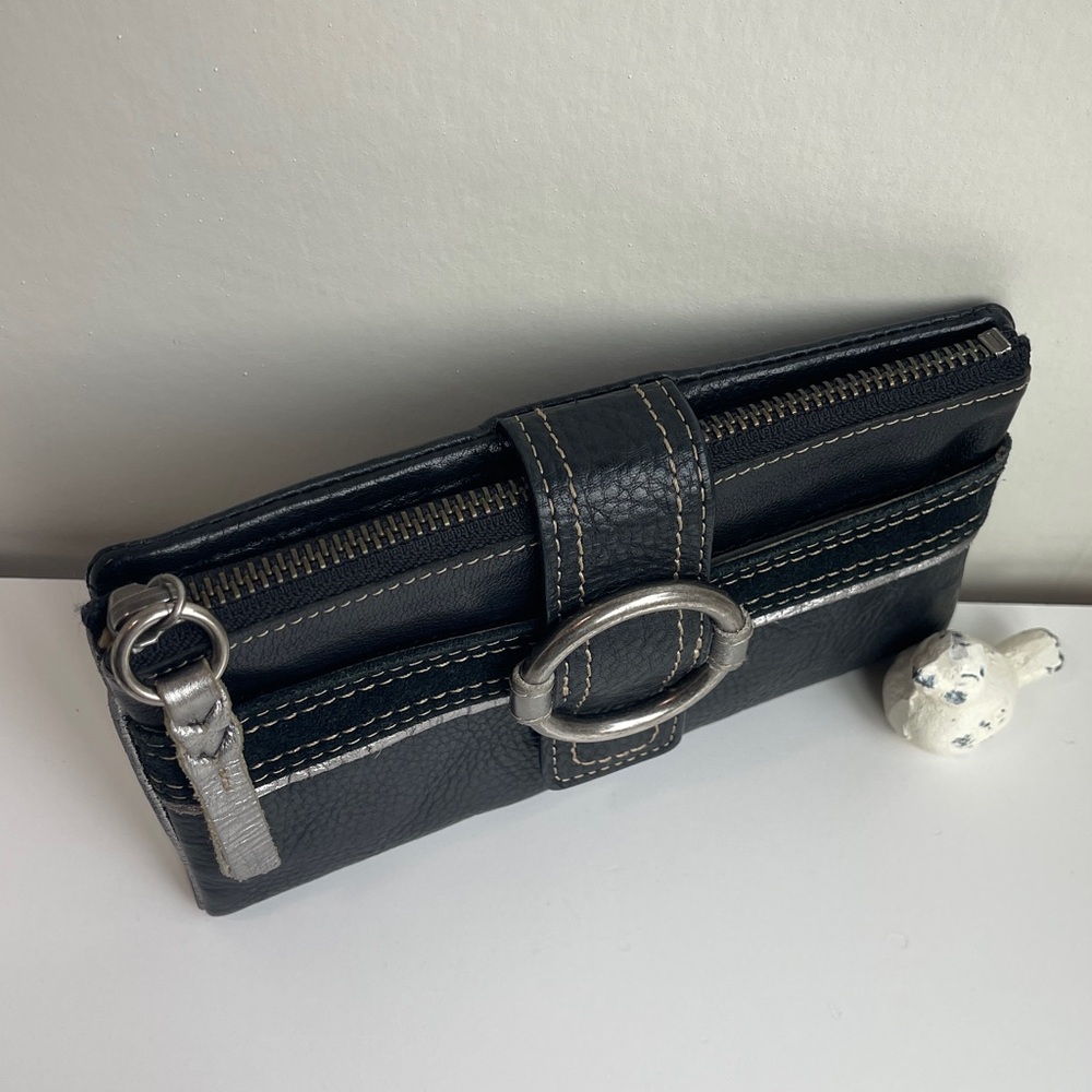 Fossil 🗝️ Genuine Leather Wallet - Picture 7 of 16